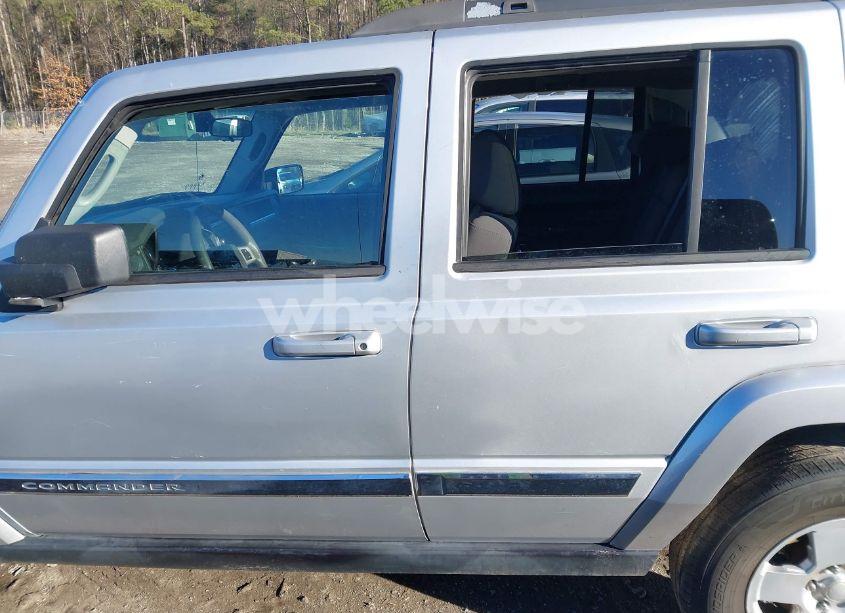 Photo 15 of 2010 Jeep Commander SPORT (VIN 1J4RG4GK1AC127948)