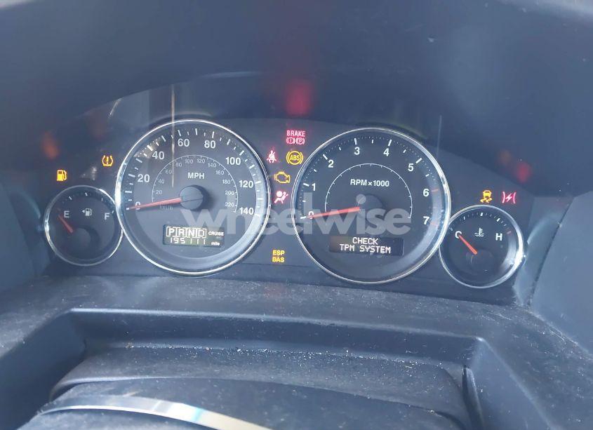 Photo 7 of 2010 Jeep Commander SPORT (VIN 1J4RG4GK1AC127948)