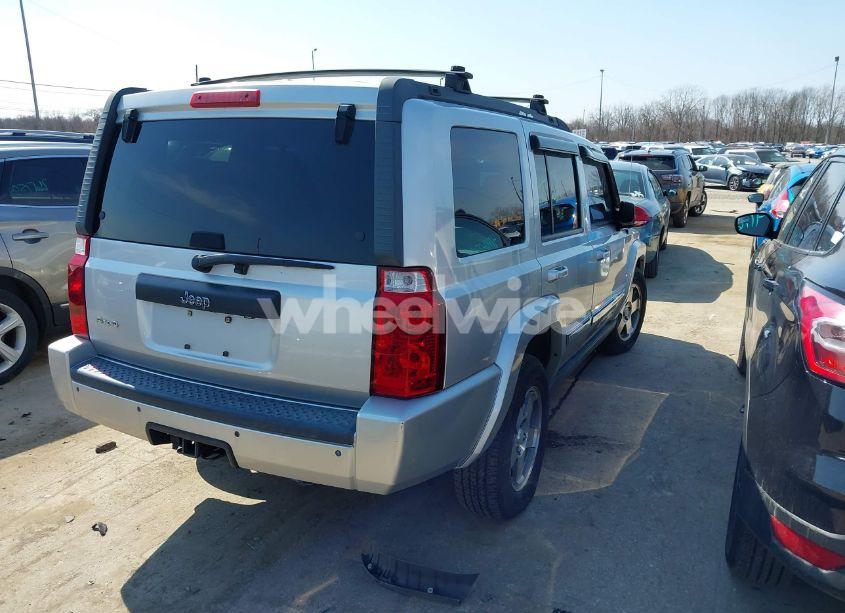 Photo 4 of 2010 Jeep Commander SPORT (VIN 1J4RG4GK2AC105232)
