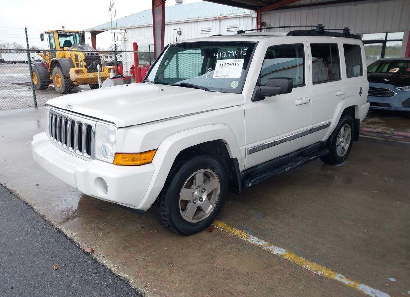 Photo 2 of 2010 Jeep Commander SPORT (VIN 1J4RG4GK4AC113624)