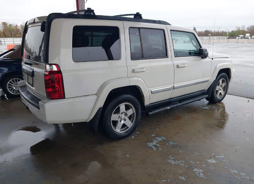 Photo 4 of 2010 Jeep Commander SPORT (VIN 1J4RG4GK4AC113624)