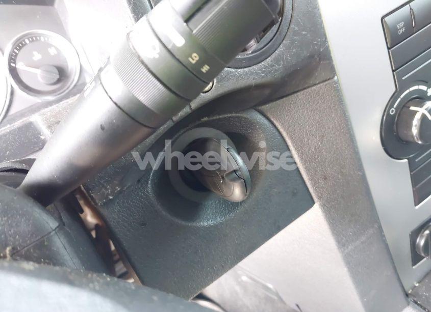 Photo 11 of 2010 Jeep Commander SPORT (VIN 1J4RG4GK6AC122390)