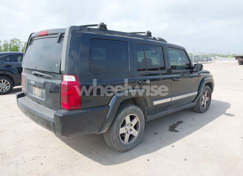 Photo 4 of 2010 Jeep Commander SPORT (VIN 1J4RG4GK6AC122390)