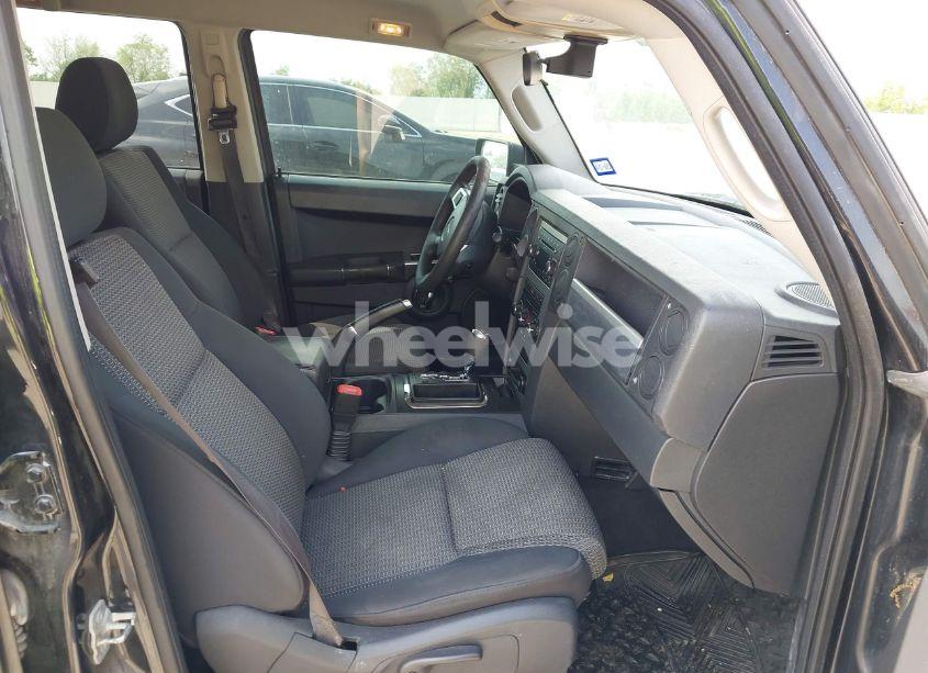 Photo 5 of 2010 Jeep Commander SPORT (VIN 1J4RG4GK6AC122390)