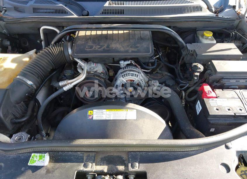 Photo 10 of 2010 Jeep Commander SPORT (VIN 1J4RH4GK3AC158874)