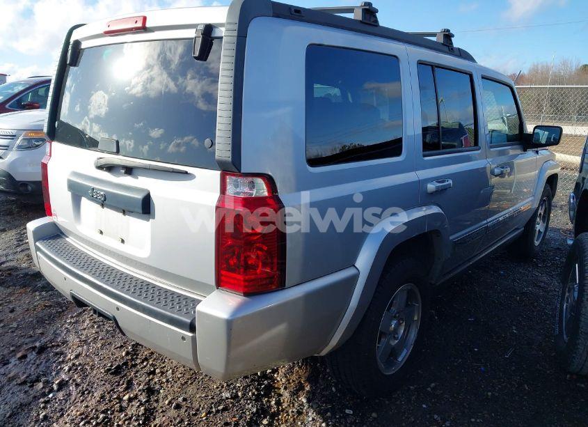 Photo 4 of 2010 Jeep Commander SPORT (VIN 1J4RH4GK3AC158874)