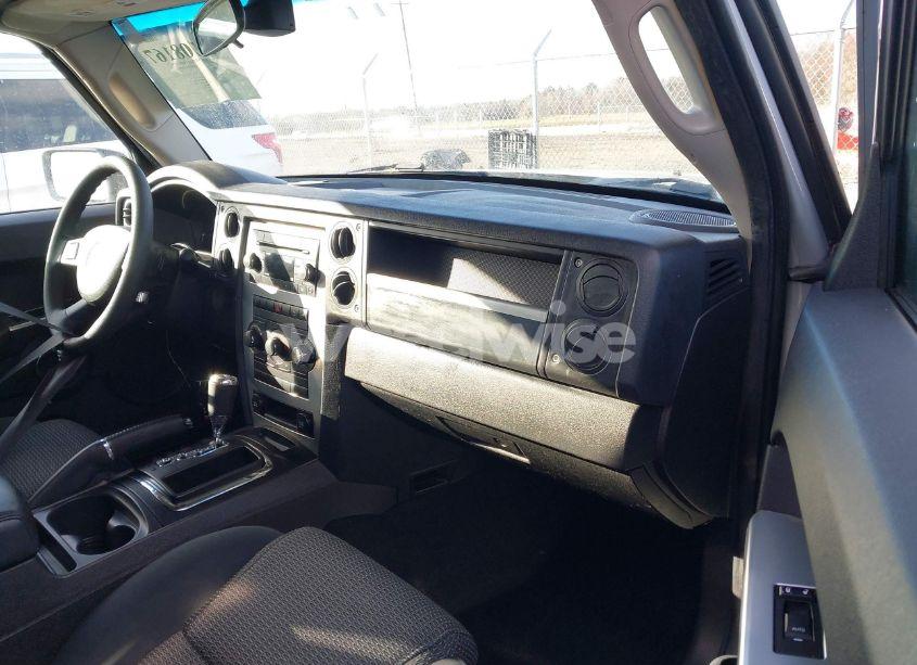 Photo 5 of 2010 Jeep Commander SPORT (VIN 1J4RH4GK3AC158874)