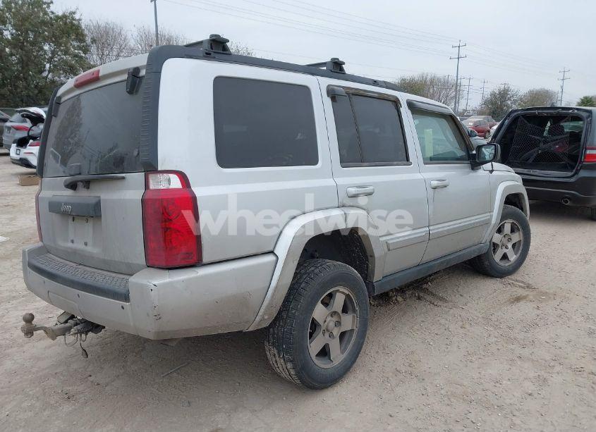 Photo 4 of 2010 Jeep Commander SPORT (VIN 1J4RH4GK8AC157378)