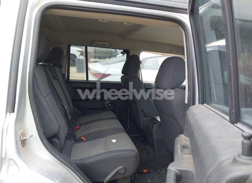 Photo 8 of 2010 Jeep Commander SPORT (VIN 1J4RH4GK8AC157378)