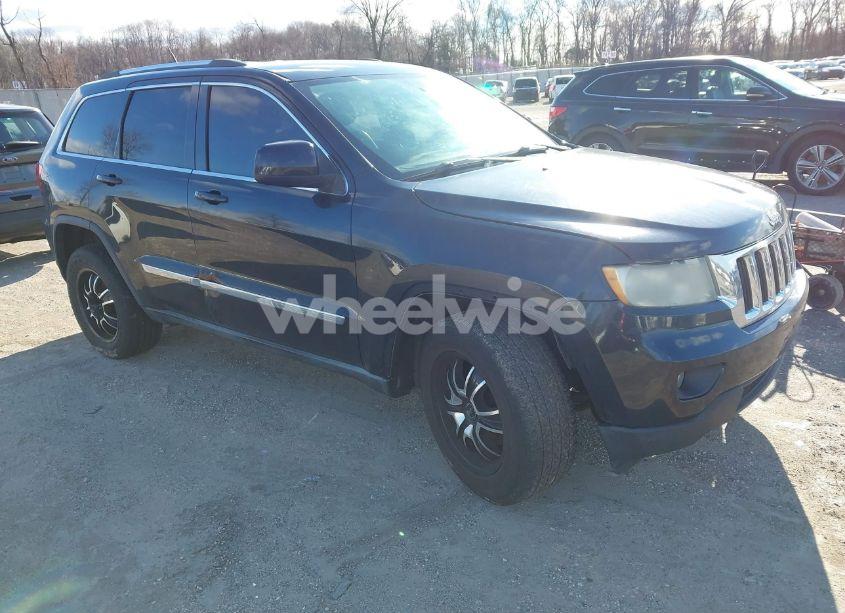 2011 Jeep Grand CHEROKEE LAREDO (VIN 1J4RR4GG0BC517737) main photo