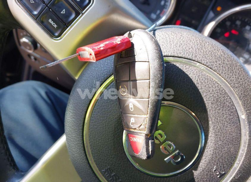 Photo 11 of 2011 Jeep Grand CHEROKEE LAREDO (VIN 1J4RR4GG0BC517737)