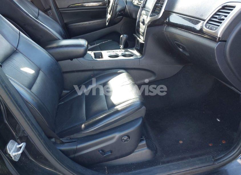 Photo 5 of 2011 Jeep Grand CHEROKEE LAREDO (VIN 1J4RR4GG0BC517737)