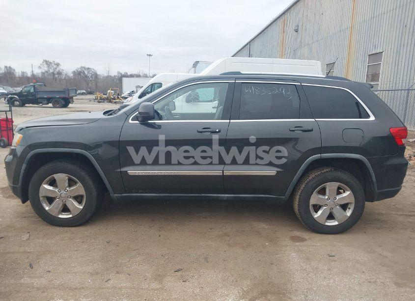 Photo 14 of 2011 Jeep Grand CHEROKEE LAREDO (VIN 1J4RR4GG0BC529533)