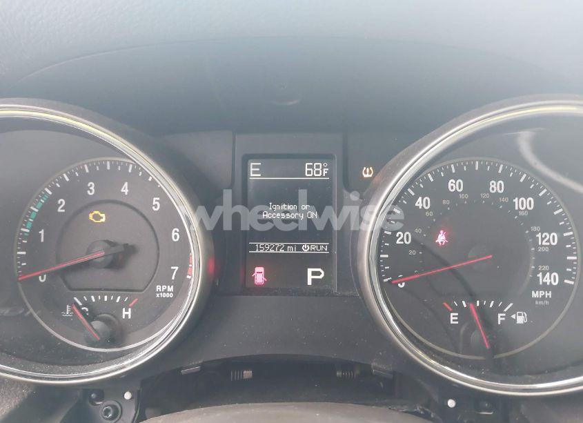 Photo 7 of 2011 Jeep Grand CHEROKEE LAREDO (VIN 1J4RR4GG0BC529533)