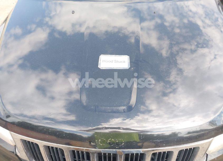 Photo 10 of 2011 Jeep Grand CHEROKEE LAREDO (VIN 1J4RR4GG0BC546669)