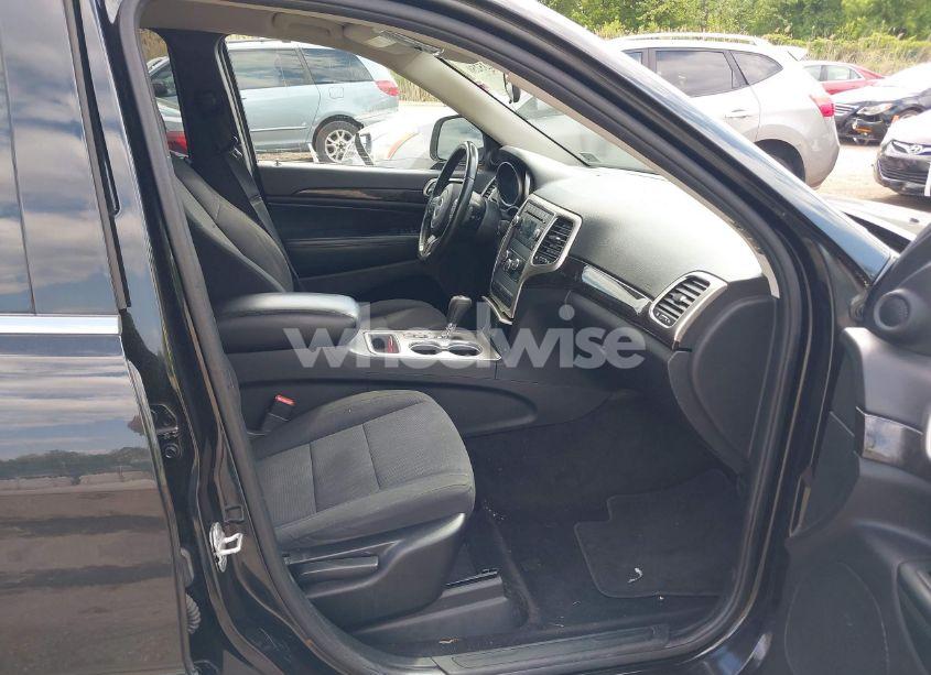 Photo 5 of 2011 Jeep Grand CHEROKEE LAREDO (VIN 1J4RR4GG0BC546669)