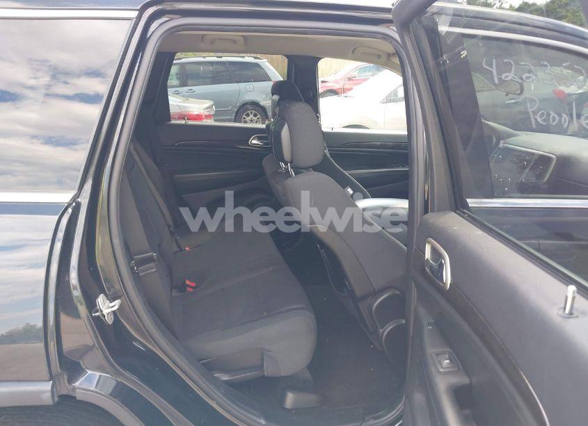 Photo 8 of 2011 Jeep Grand CHEROKEE LAREDO (VIN 1J4RR4GG0BC546669)