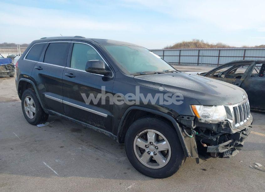 2011 Jeep Grand CHEROKEE LAREDO (VIN 1J4RR4GG0BC584404) main photo