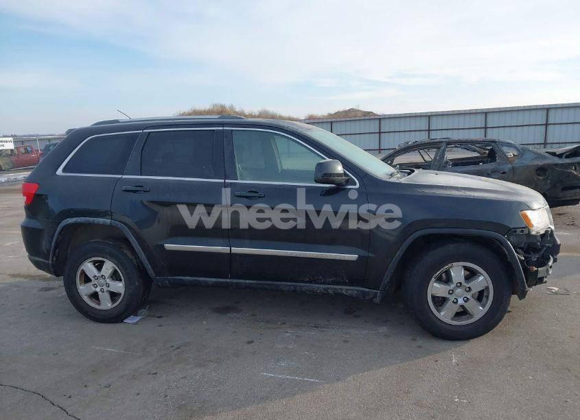Photo 14 of 2011 Jeep Grand CHEROKEE LAREDO (VIN 1J4RR4GG0BC584404)