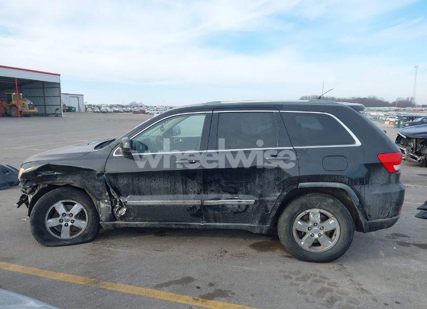 Photo 15 of 2011 Jeep Grand CHEROKEE LAREDO (VIN 1J4RR4GG0BC584404)