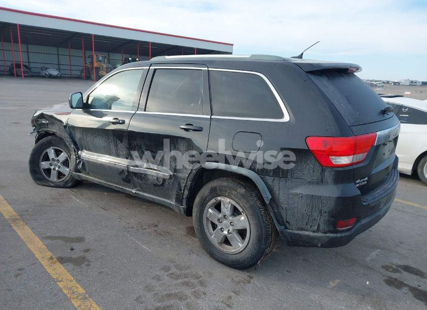 Photo 3 of 2011 Jeep Grand CHEROKEE LAREDO (VIN 1J4RR4GG0BC584404)