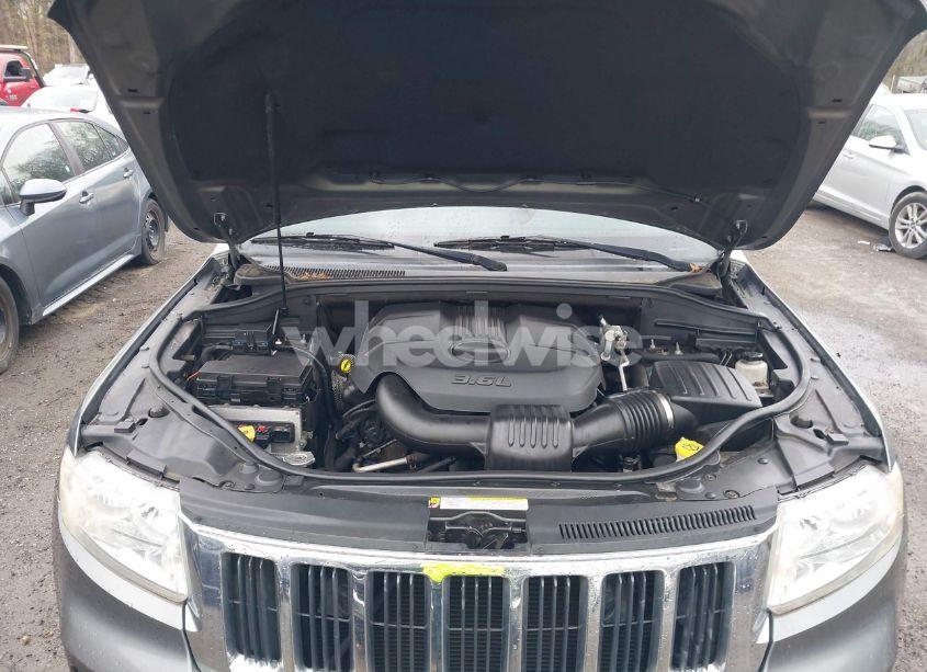 Photo 10 of 2011 Jeep Grand CHEROKEE LAREDO (VIN 1J4RR4GG0BC608989)