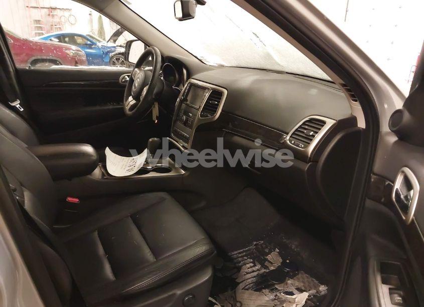 Photo 5 of 2011 Jeep Grand CHEROKEE LAREDO (VIN 1J4RR4GG0BC642110)