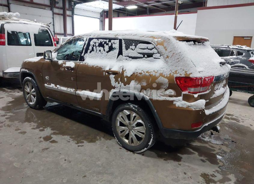 Photo 3 of 2011 Jeep Grand CHEROKEE LAREDO (VIN 1J4RR4GG0BC646108)