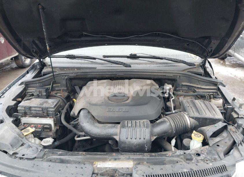 Photo 10 of 2011 Jeep Grand CHEROKEE LAREDO (VIN 1J4RR4GG0BC701270)