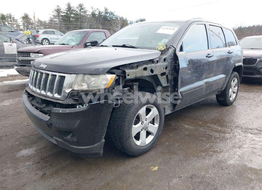 Photo 2 of 2011 Jeep Grand CHEROKEE LAREDO (VIN 1J4RR4GG0BC701270)