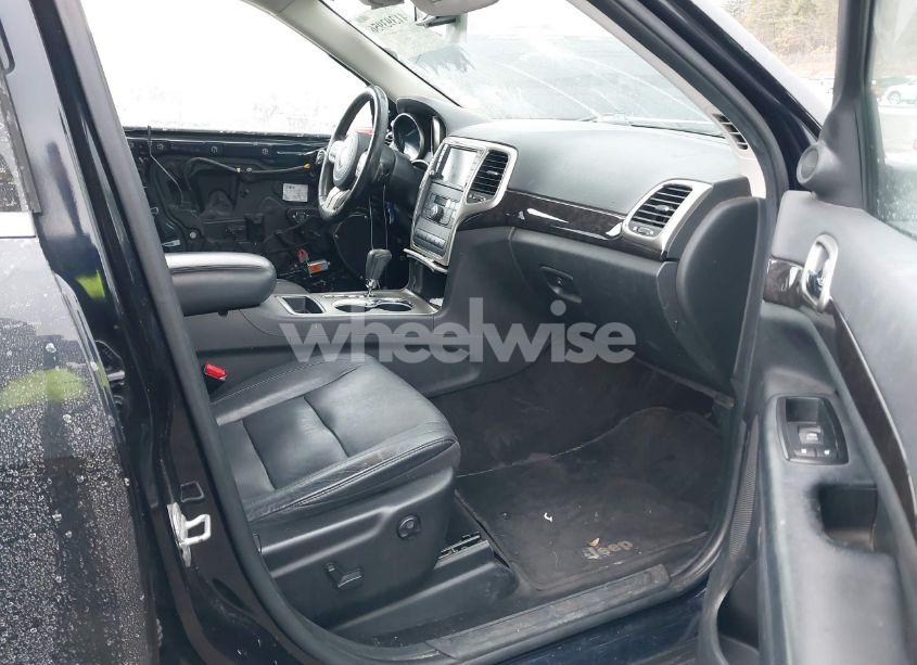 Photo 5 of 2011 Jeep Grand CHEROKEE LAREDO (VIN 1J4RR4GG0BC701270)