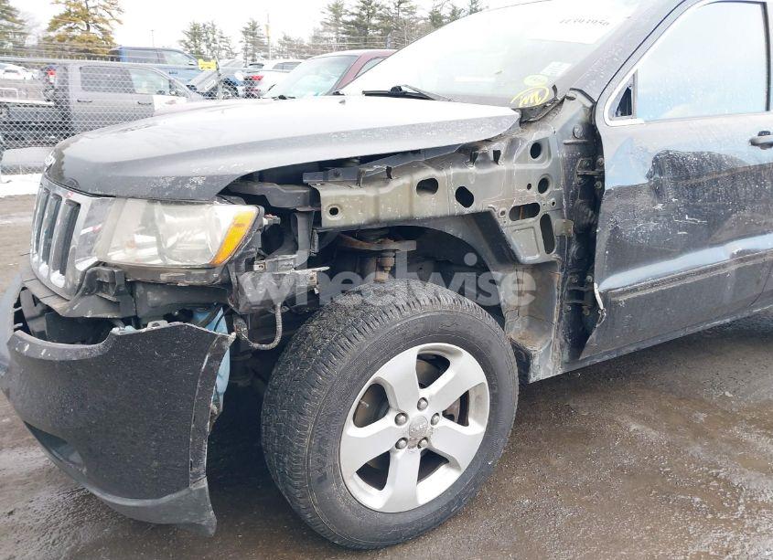 Photo 6 of 2011 Jeep Grand CHEROKEE LAREDO (VIN 1J4RR4GG0BC701270)