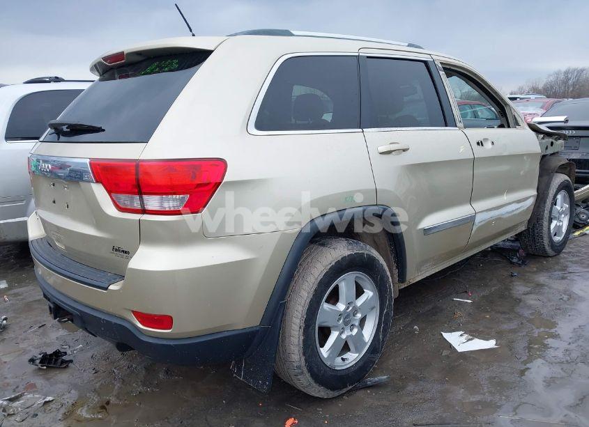 Photo 4 of 2011 Jeep Grand CHEROKEE LAREDO (VIN 1J4RR4GG0BC722362)