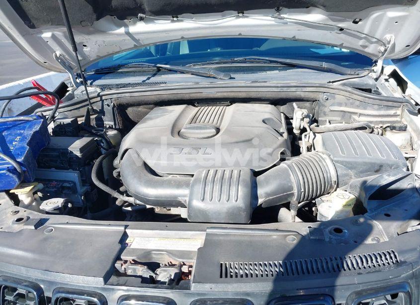 Photo 10 of 2011 Jeep Grand CHEROKEE LAREDO (VIN 1J4RR4GG1BC512384)