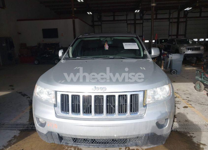Photo 12 of 2011 Jeep Grand CHEROKEE LAREDO (VIN 1J4RR4GG1BC512725)