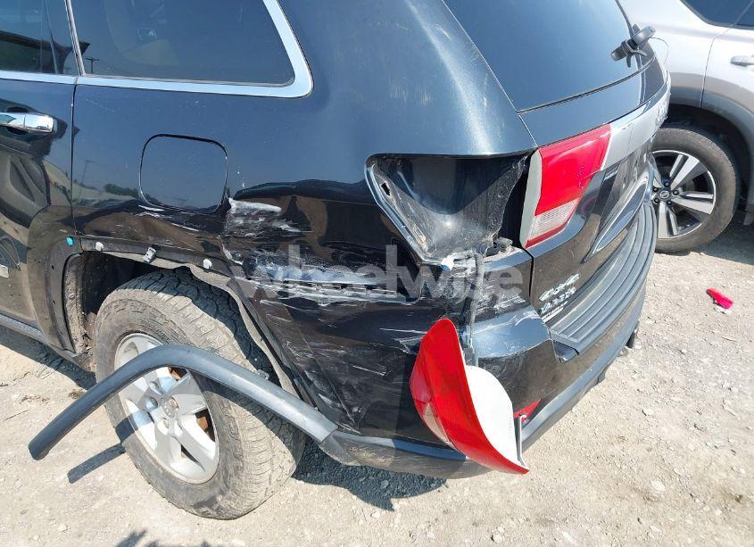 Photo 6 of 2011 Jeep Grand CHEROKEE LAREDO (VIN 1J4RR4GG1BC534787)