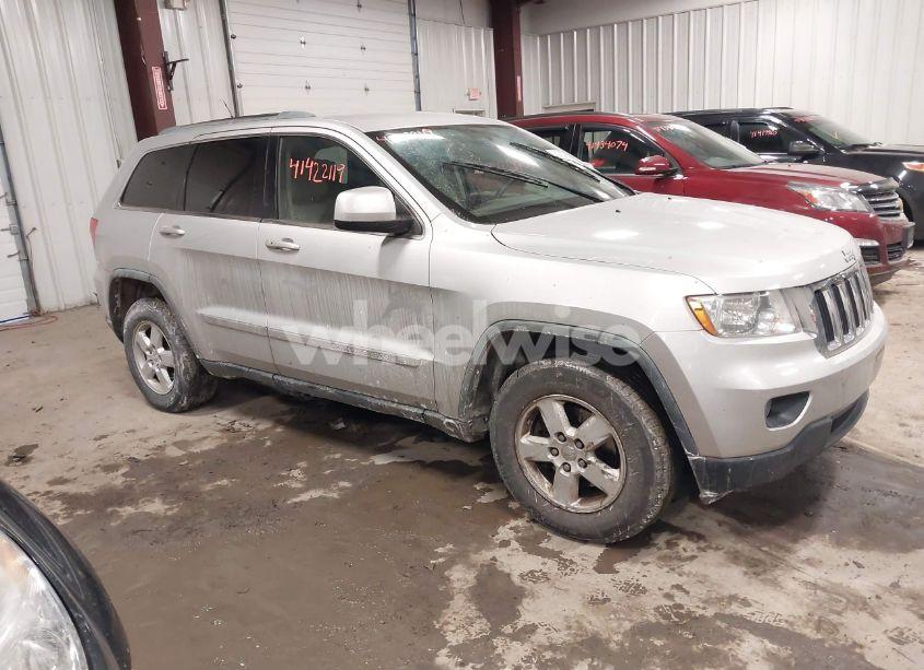 2011 Jeep Grand CHEROKEE LAREDO (VIN 1J4RR4GG1BC566705) main photo