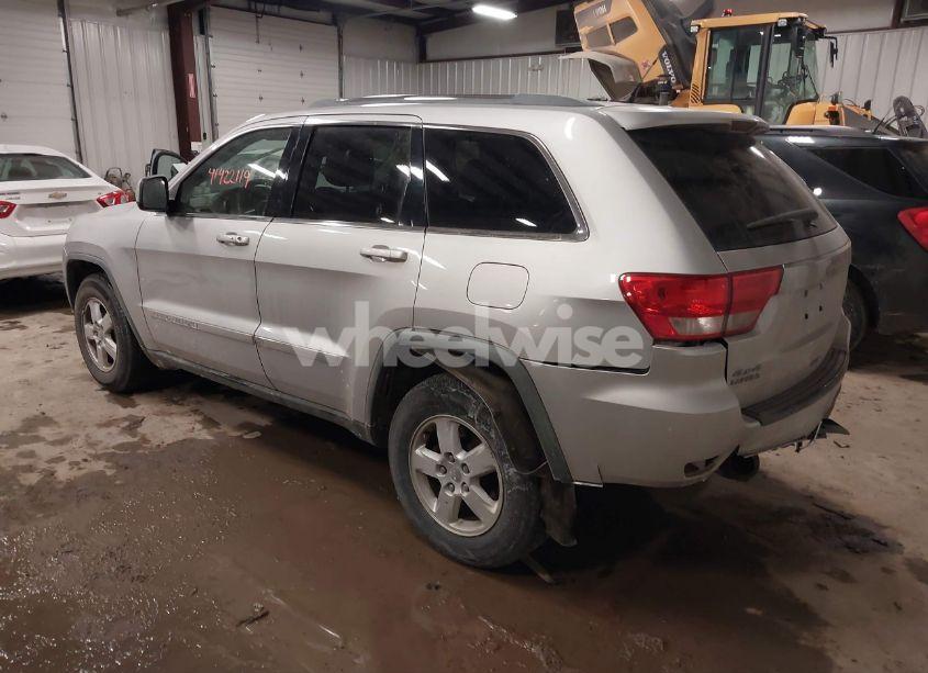 Photo 3 of 2011 Jeep Grand CHEROKEE LAREDO (VIN 1J4RR4GG1BC566705)