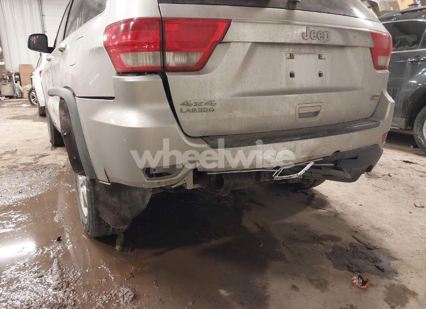 Photo 6 of 2011 Jeep Grand CHEROKEE LAREDO (VIN 1J4RR4GG1BC566705)