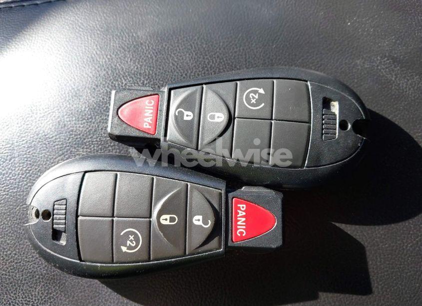 Photo 11 of 2011 Jeep Grand CHEROKEE LAREDO (VIN 1J4RR4GG1BC570480)