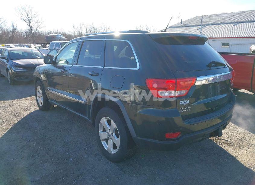 Photo 3 of 2011 Jeep Grand CHEROKEE LAREDO (VIN 1J4RR4GG1BC570480)