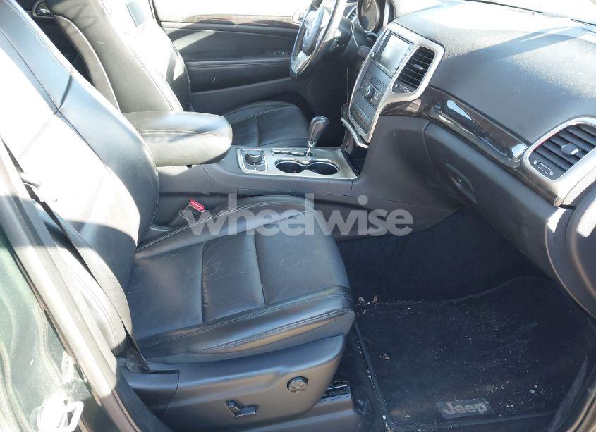 Photo 5 of 2011 Jeep Grand CHEROKEE LAREDO (VIN 1J4RR4GG1BC570480)