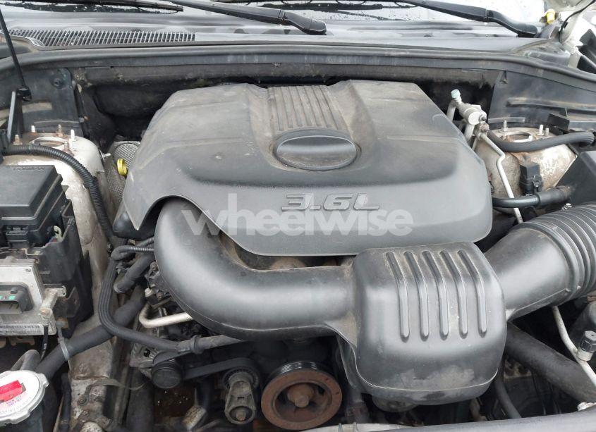 Photo 10 of 2011 Jeep Grand CHEROKEE LAREDO (VIN 1J4RR4GG1BC572827)