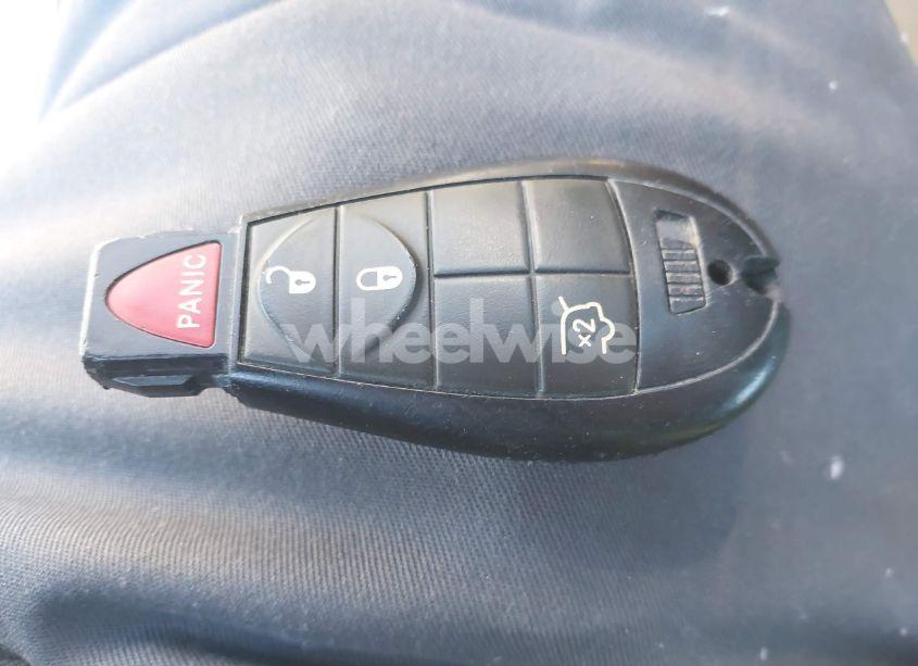 Photo 11 of 2011 Jeep Grand CHEROKEE LAREDO (VIN 1J4RR4GG1BC589983)