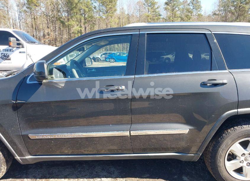 Photo 14 of 2011 Jeep Grand CHEROKEE LAREDO (VIN 1J4RR4GG1BC589983)