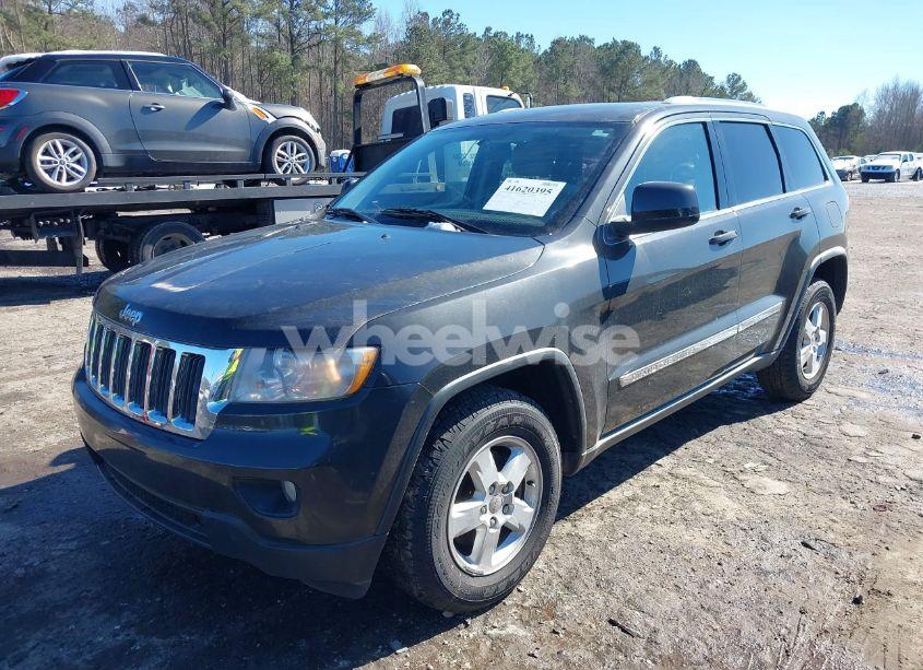 Photo 2 of 2011 Jeep Grand CHEROKEE LAREDO (VIN 1J4RR4GG1BC589983)