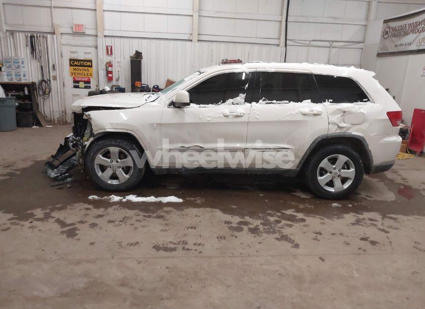 Photo 15 of 2011 Jeep Grand CHEROKEE LAREDO (VIN 1J4RR4GG1BC590678)