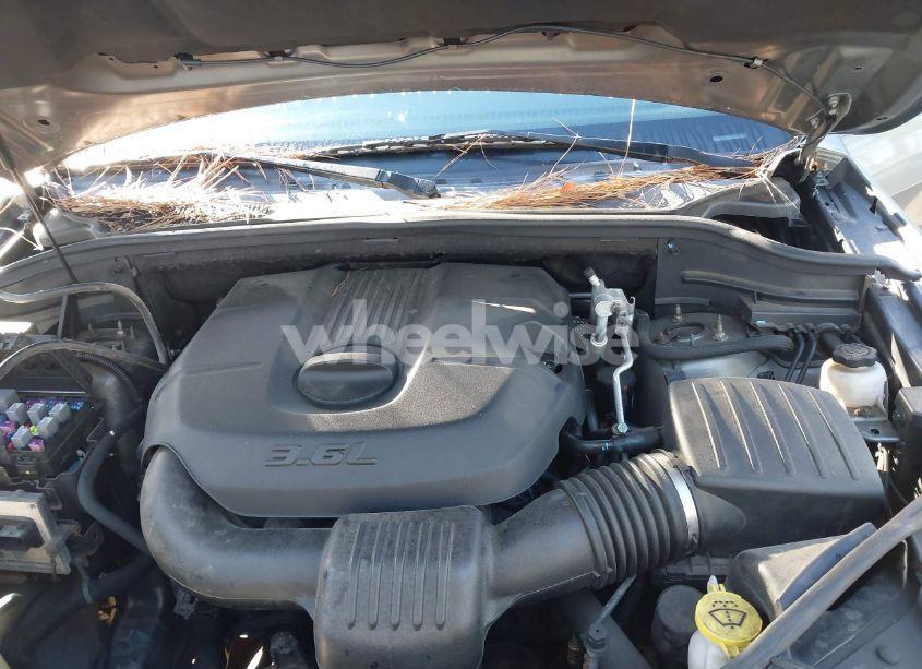 Photo 10 of 2011 Jeep Grand CHEROKEE LAREDO (VIN 1J4RR4GG1BC615188)