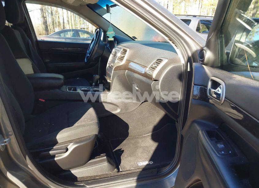 Photo 5 of 2011 Jeep Grand CHEROKEE LAREDO (VIN 1J4RR4GG1BC615188)