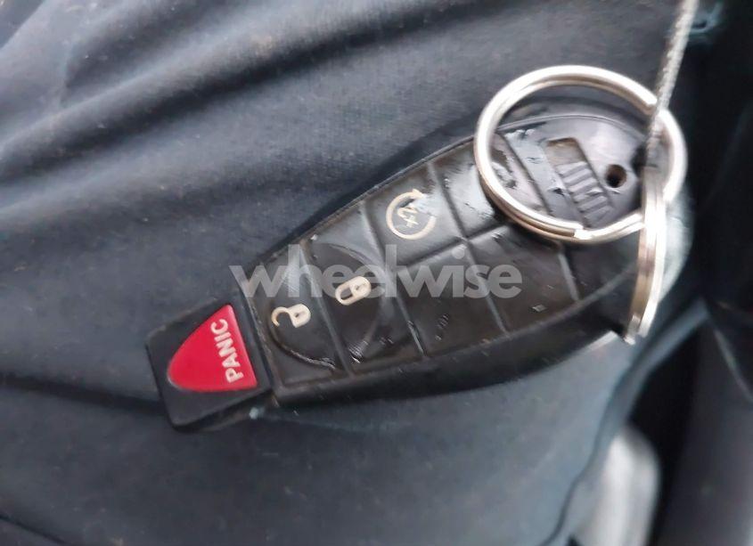 Photo 11 of 2011 Jeep Grand CHEROKEE LAREDO (VIN 1J4RR4GG1BC721401)